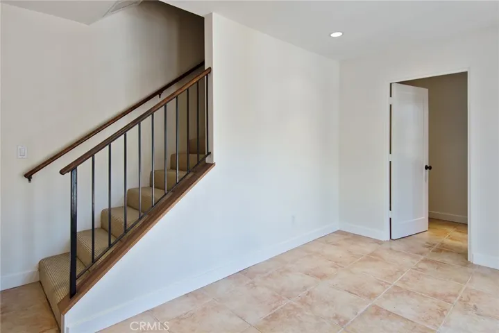 12138 Laurel Terrace Drive, Studio City, California 91604