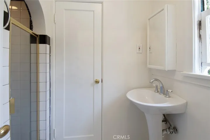 Bathroom #1 off Kitchen & Bedroom