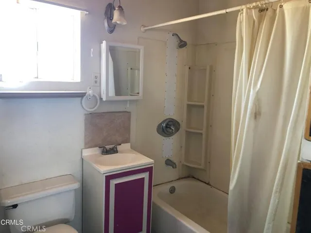 11515 Locust Avenue, Hesperia, California 92345