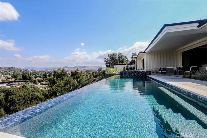 31622 Paseo Rita, San Juan Capistrano, California 92675