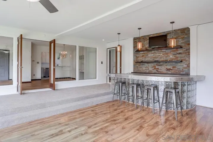 5671 Churchward, San Diego, California 92114