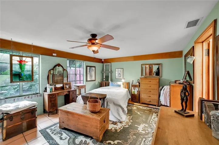 4928 Bluebell Avenue, Valley Village, California 91607
