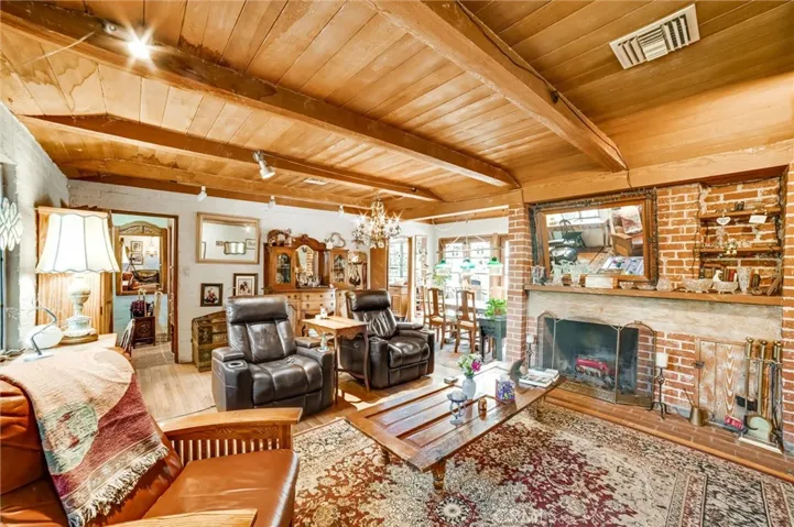 4928 Bluebell Avenue, Valley Village, California 91607