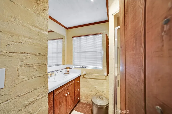 4928 Bluebell Avenue, Valley Village, California 91607