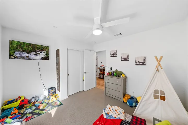 235 Perennial Place, Fallbrook, California 92028