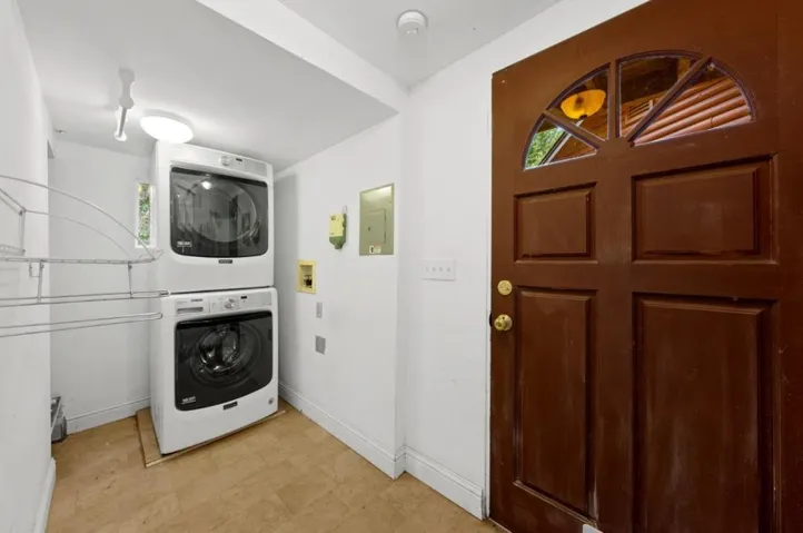 21463 Bertram Road, San Jose, California 95120