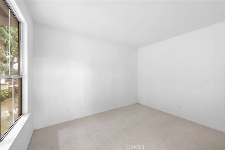 Main floor den or optional third bedroom