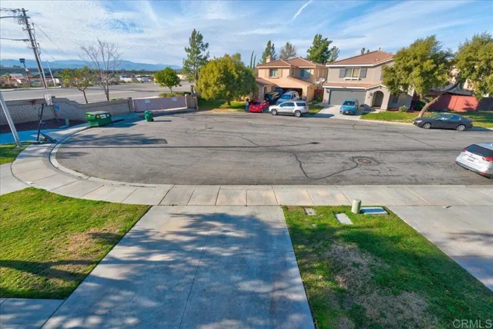 40728 La Salle Place, Murrieta, California 92563