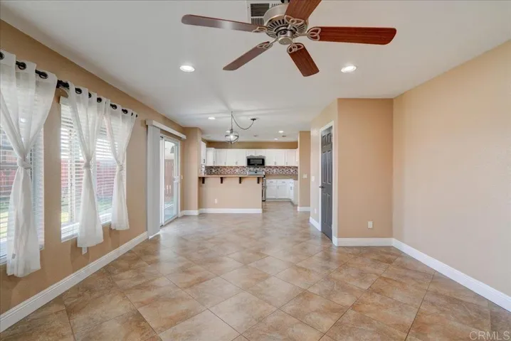 40728 La Salle Place, Murrieta, California 92563