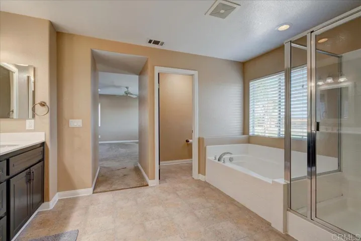 40728 La Salle Place, Murrieta, California 92563