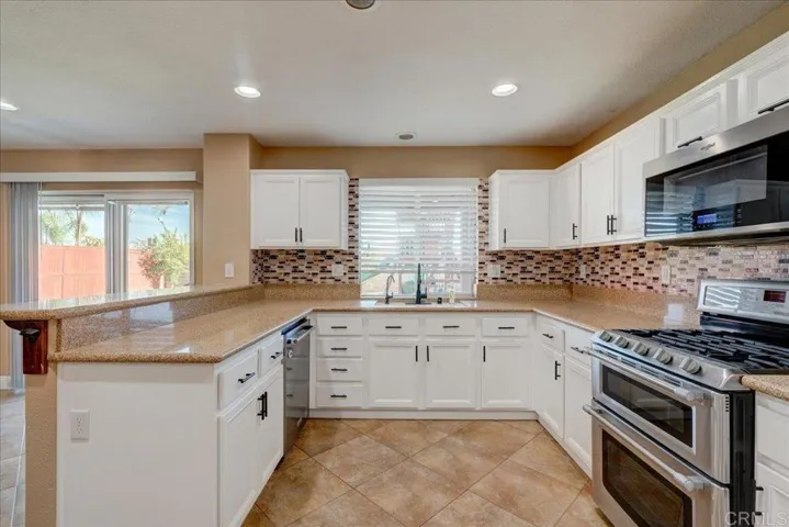 40728 La Salle Place, Murrieta, California 92563