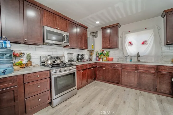 326 N Susan Street, Santa Ana, California 92703