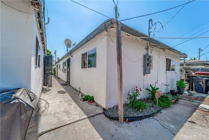 326 N Susan Street, Santa Ana, California 92703