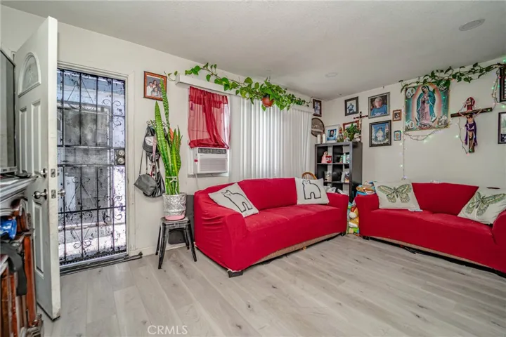 326 N Susan Street, Santa Ana, California 92703