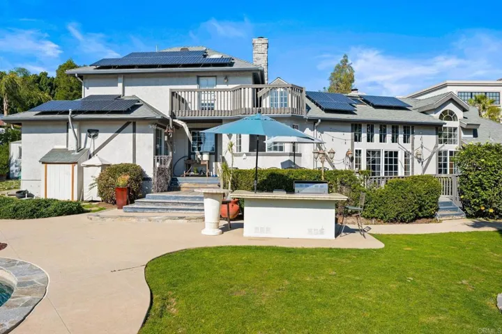 1079 Lau Hala Canyon, Vista, California 92081