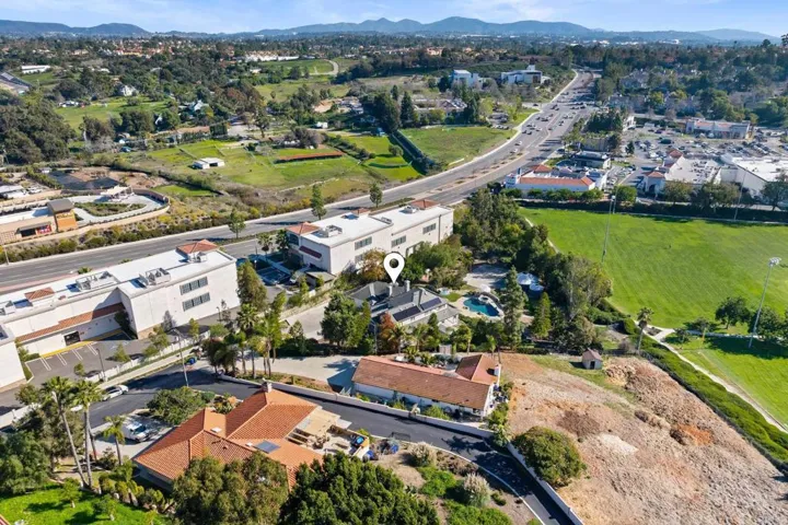 1079 Lau Hala Canyon, Vista, California 92081