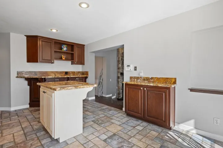 1079 Lau Hala Canyon, Vista, California 92081