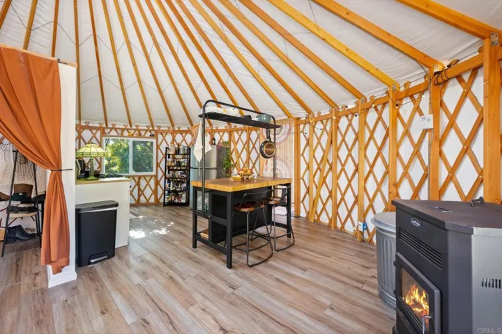 1079 Lau Hala Canyon, Vista, California 92081