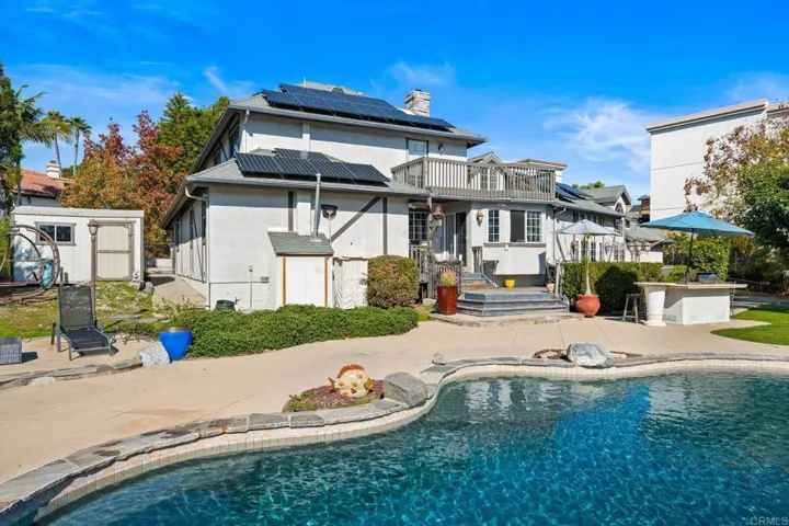 1079 Lau Hala Canyon, Vista, California 92081