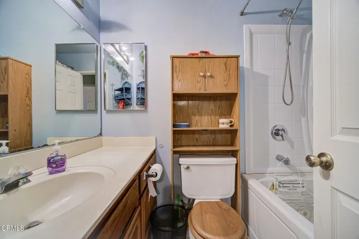 2113 Buckwheat Ave Rosamond Jason Walter
