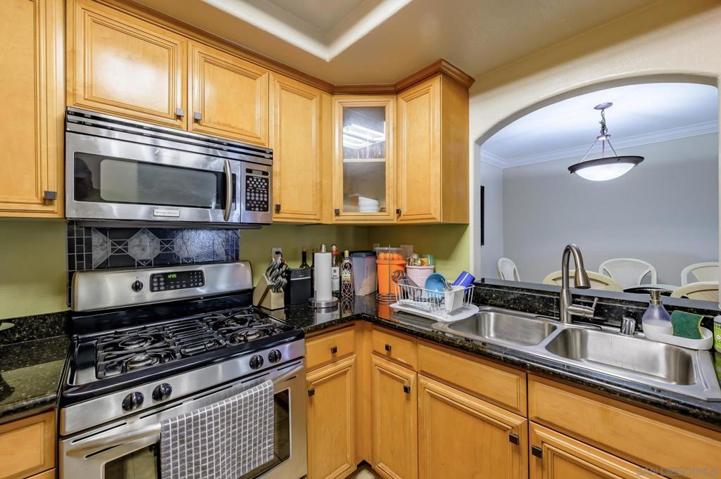 5022 Los Morros Way, Unit 38, Oceanside, California 92057