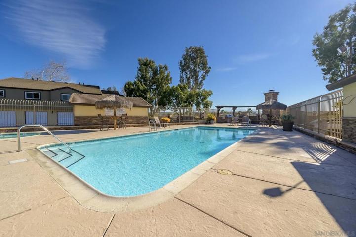 5022 Los Morros Way, Unit 38, Oceanside, California 92057