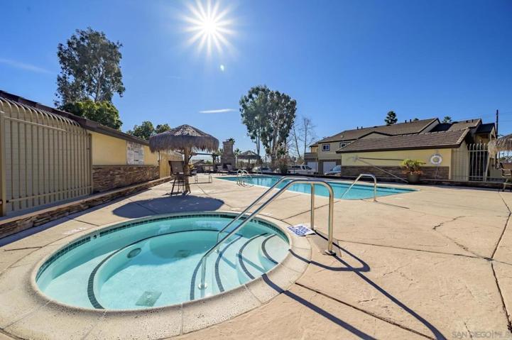 5022 Los Morros Way, Unit 38, Oceanside, California 92057