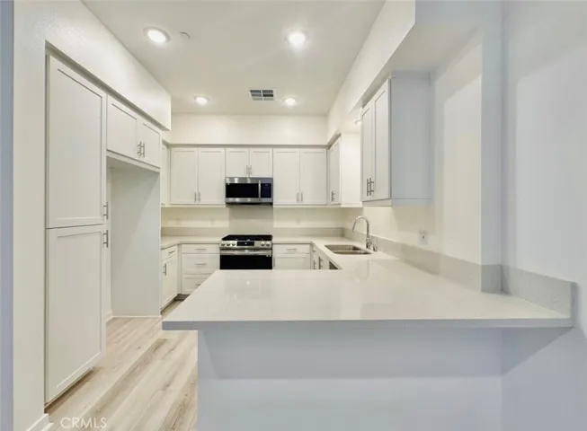 1387 Chervil Way, Upland, California 91786