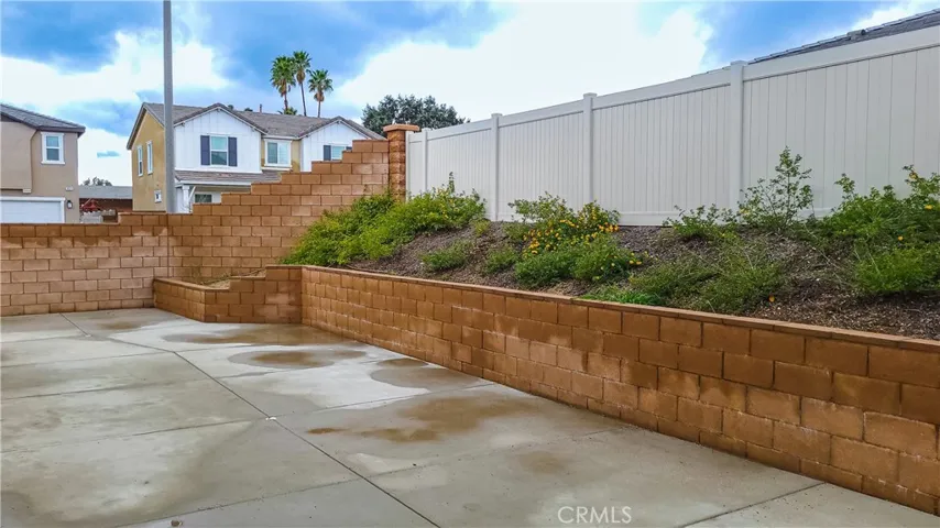9665 Summertime Terrace, Riverside, California 92508