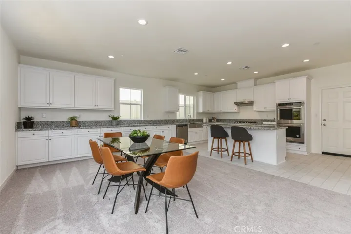 9665 Summertime Terrace, Riverside, California 92508