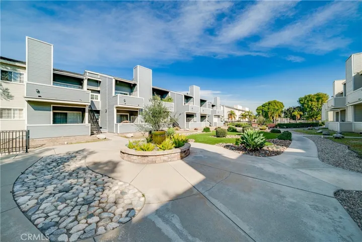 777 S Citrus Avenue, Azusa, California 91702