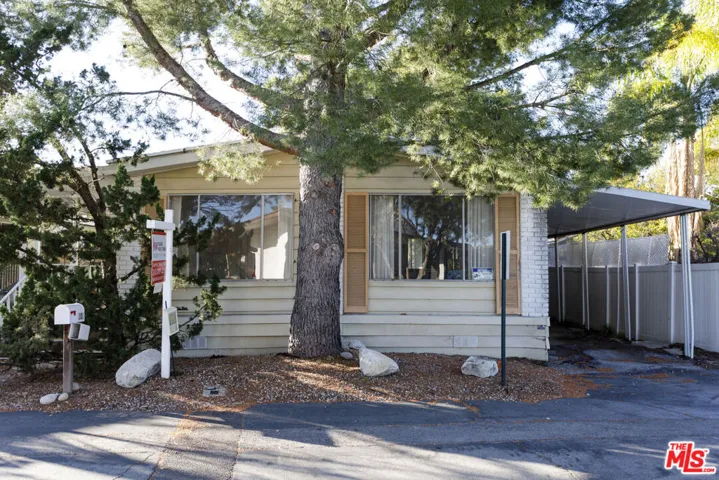 101 Pawnee Lane, Topanga, California 90290