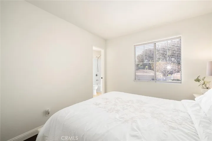 32903 Charmes, Temecula, California 92592