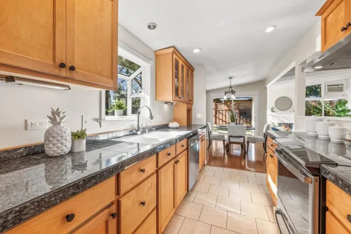 167 Sondra Way, Campbell, California 95008