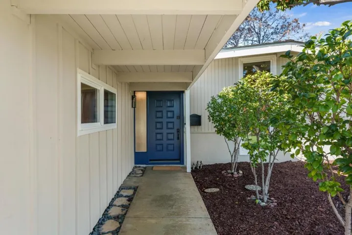 167 Sondra Way, Campbell, California 95008