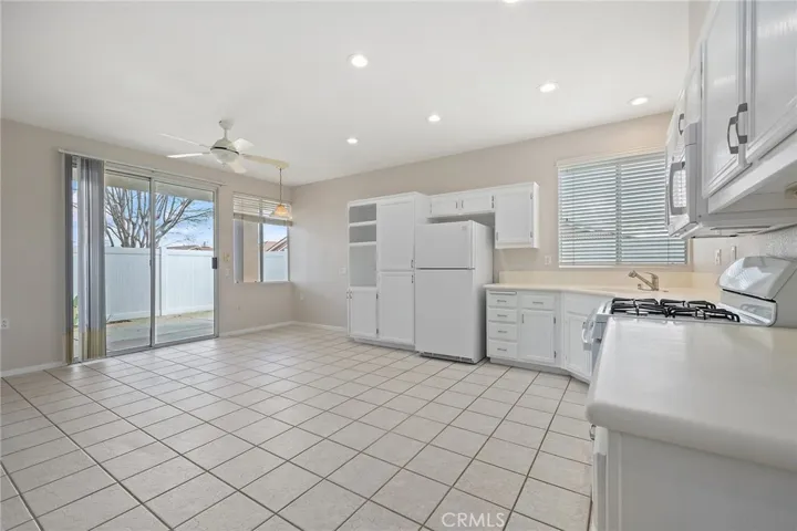 Kitchen_1