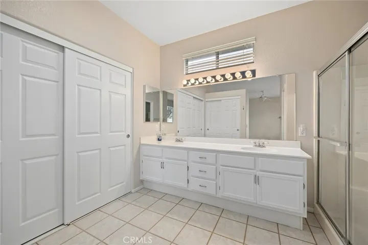 Bathroom_2