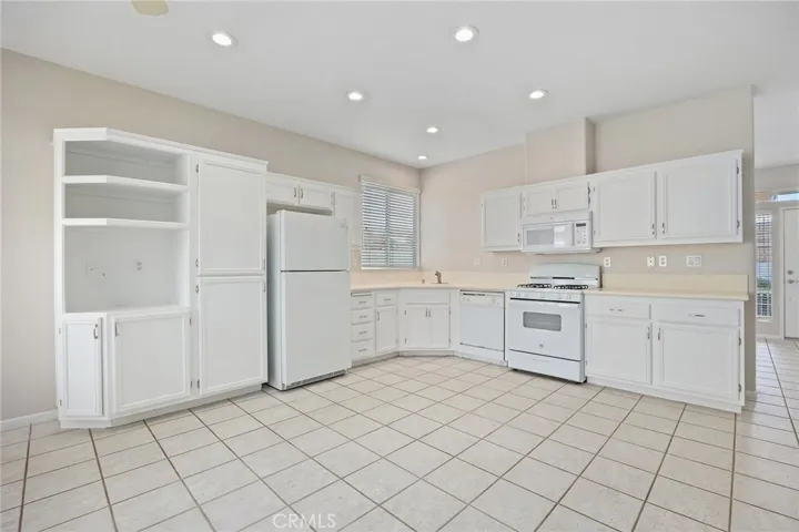 Kitchen_2