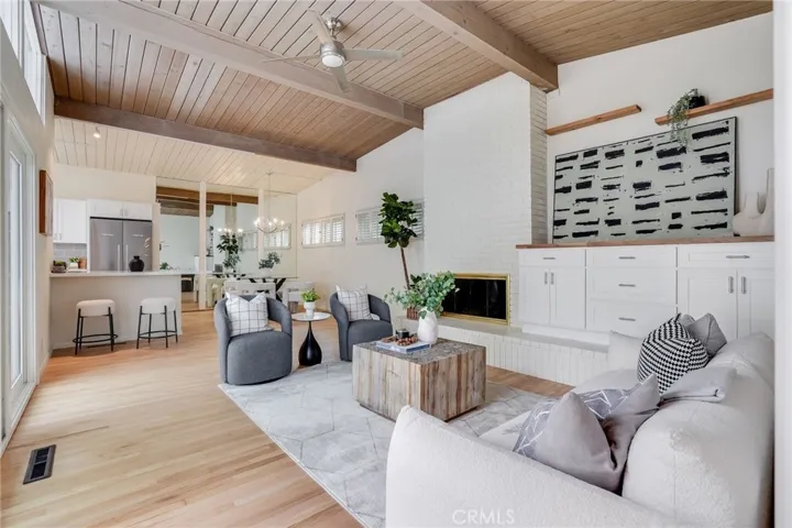 474 Oak Street, Laguna Beach, California 92651
