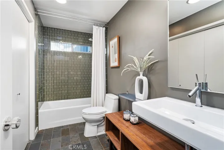 2405 Leona Avenue, San Luis Obispo, California 93401