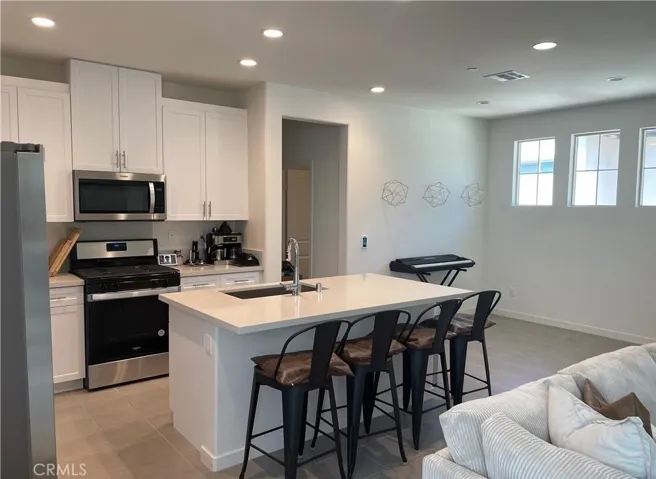 15974 Jamie Lane 5, Fontana, California 92336