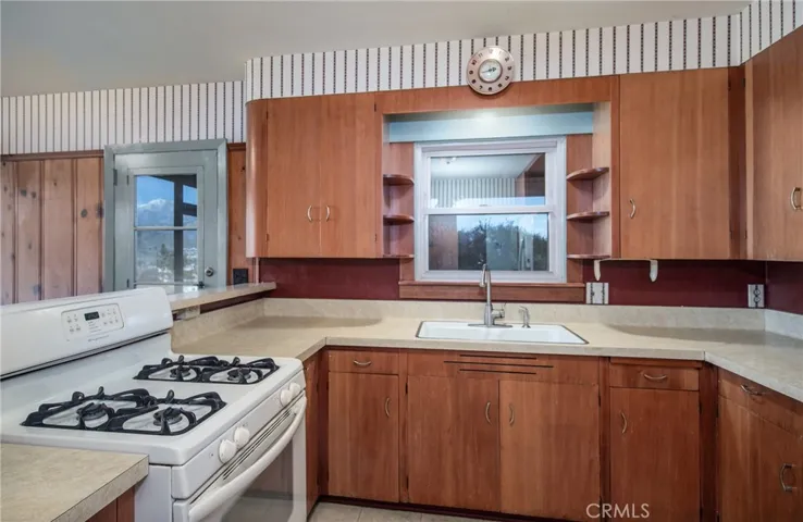 31328 Alta Vista Drive, Redlands, California 92373