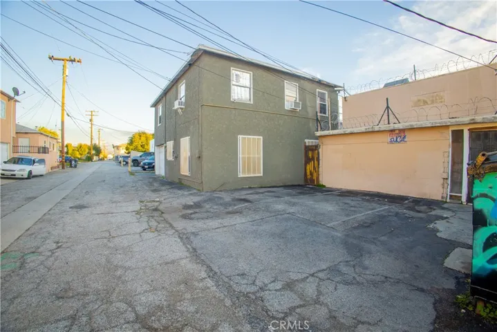 2008 W Whittier Boulevard, Montebello, California 90640