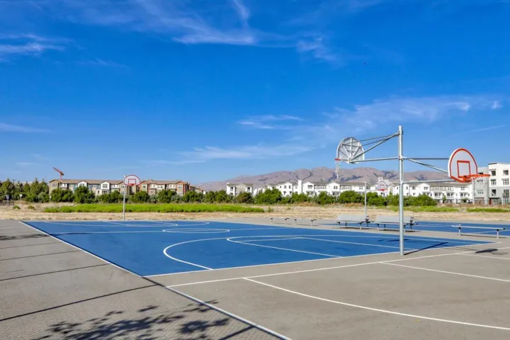 1468 Lavender Loop, Milpitas, California 95035