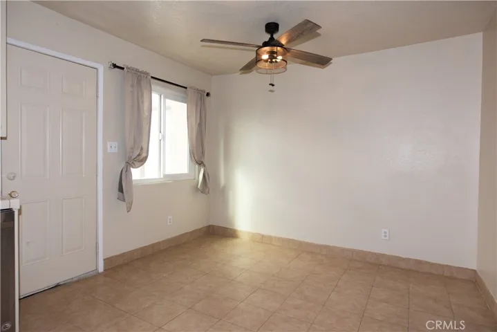 25487 Dayton Avenue, Barstow, California 92311