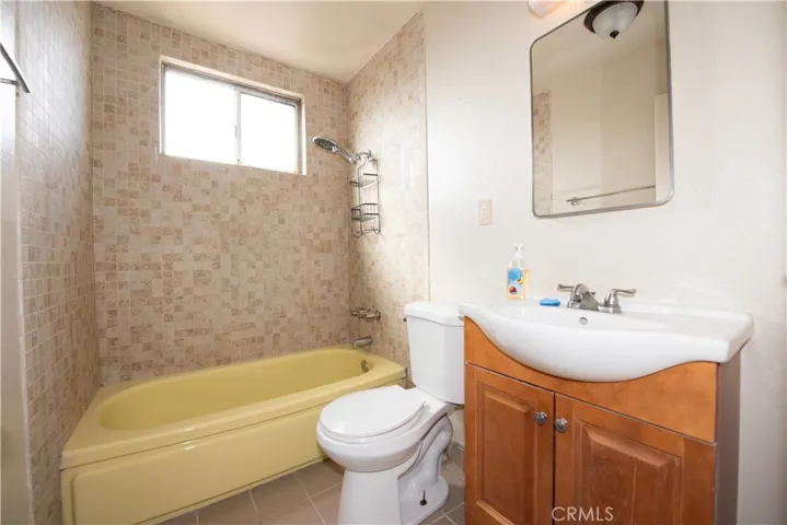25487 Dayton Avenue, Barstow, California 92311