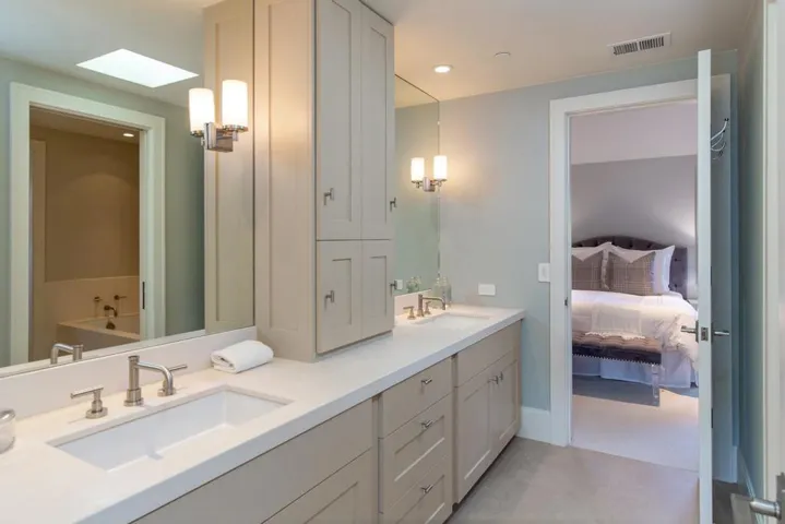 140 Olive Hill Lane, Woodside, California 94062