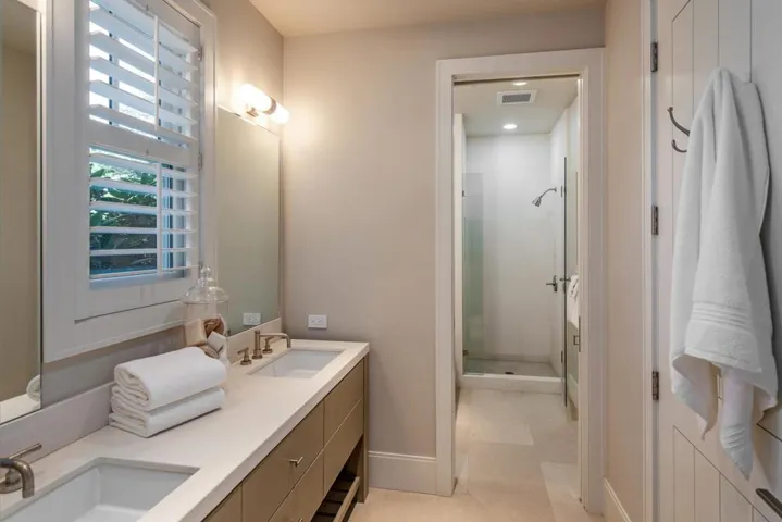 140 Olive Hill Lane, Woodside, California 94062