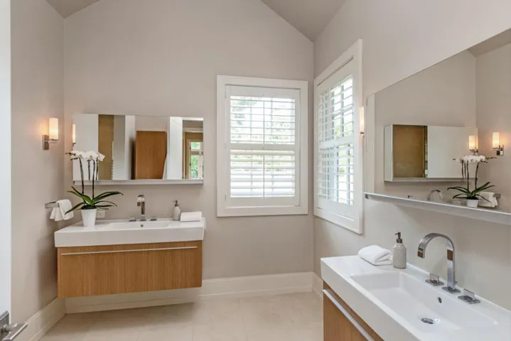 140 Olive Hill Lane, Woodside, California 94062