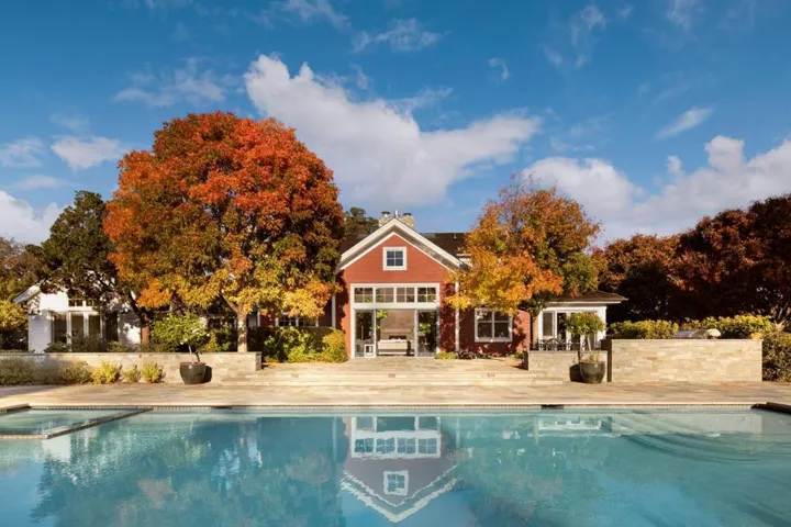 140 Olive Hill Lane, Woodside, California 94062